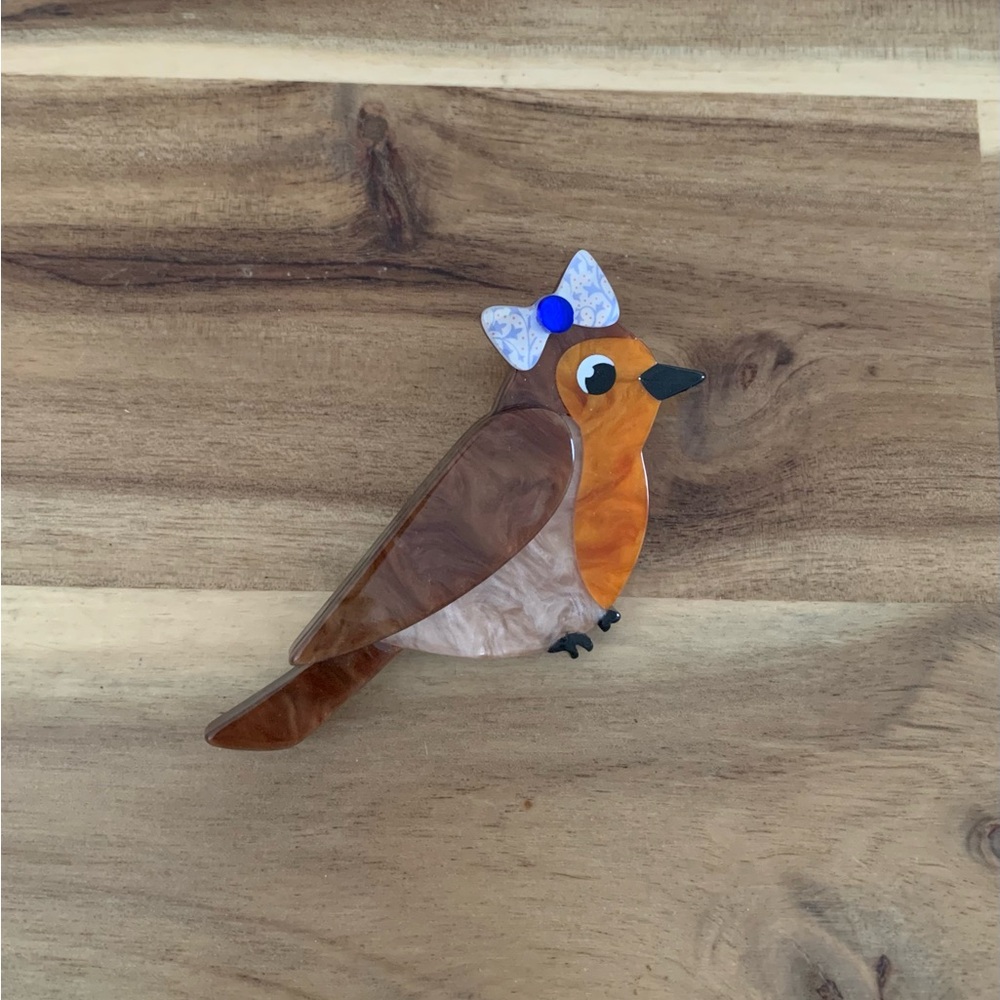 Erstwilder Rosie the Robin Brooch bird pin NWOT